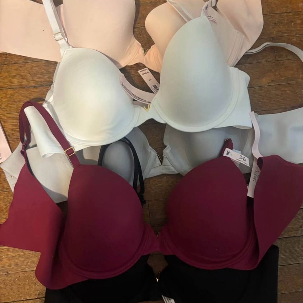 Victoria's Secret Love CloudSmooth Lightly Lined Full Coverage Bra